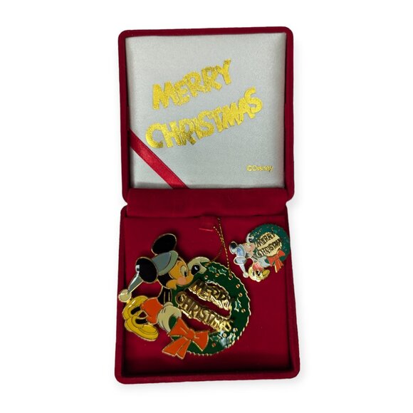 Disney Merry Christmas Mickey Mouse Ornament & Matching Pin Holiday Set - Picture 1 of 11